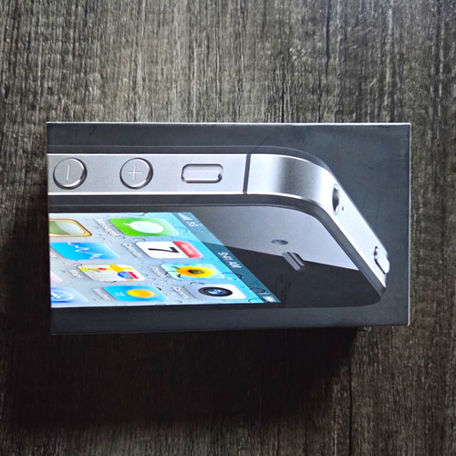 Apple iphone black unlocked - iphone,